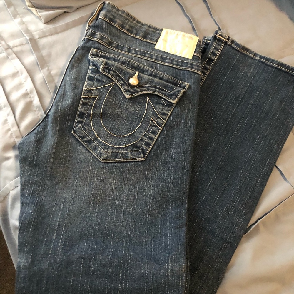 Very chic True Religion Jeans! ❤️ Great condition, very stylish!
